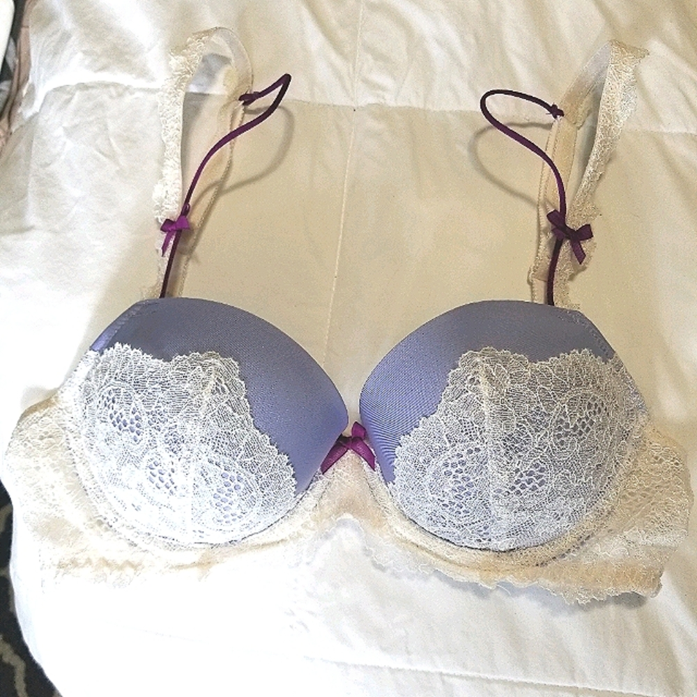 VS Dream Angel's Lined Demi Bra